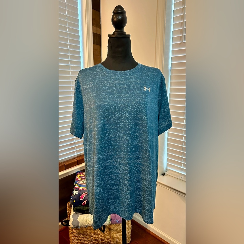 Under Armour Blue Short Sleeve Tee Moisture-Wicking Comfort